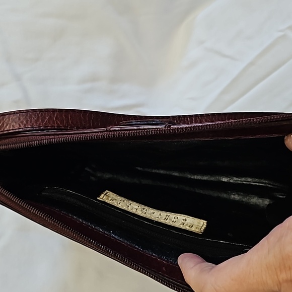 Perry Ellis Portfolio Vintage Crossbody Bag - Picture 3 of 5
